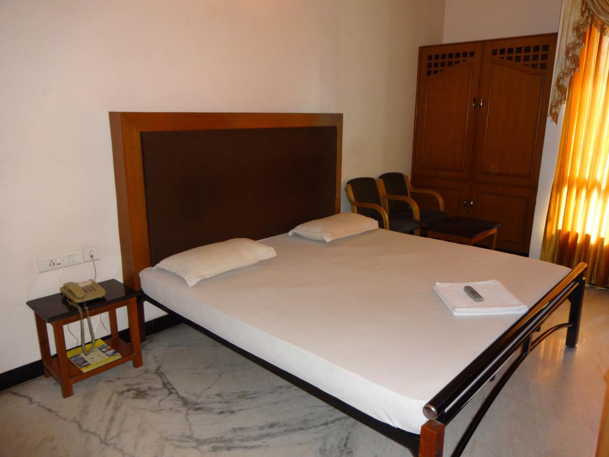 Hotel Grand Palace Coimbatore Extérieur photo